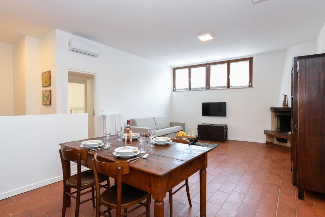 Appartamento Isi Salo Bagian luar foto